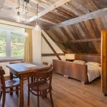 Dolodge Homestead & Camper Parking Kolpa River Canyon Nyaraló