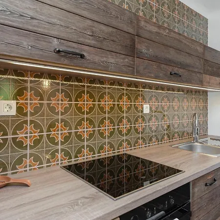 Dolodge Homestead Nyaraló Stari Trg ob Kolpi