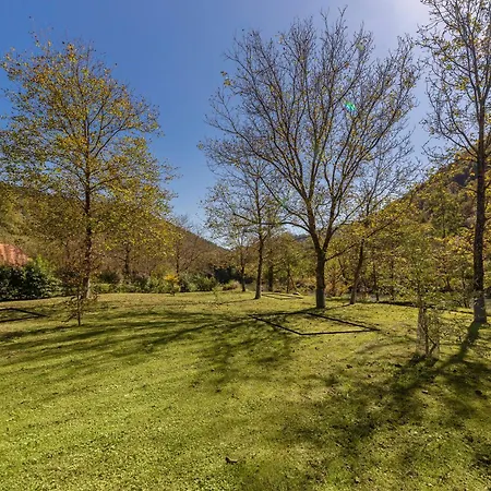 Dolodge Homestead In The Kolpa River Canyon