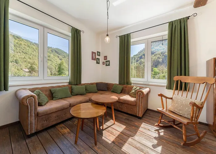 Dolodge Homestead & Camper Parking Kolpa River Canyon Σπίτι διακοπών *