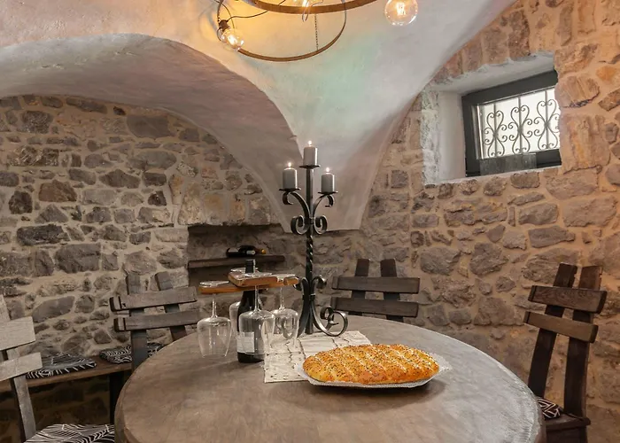 Σπίτι διακοπών Dolodge Homestead & Camper Parking Kolpa River Canyon *