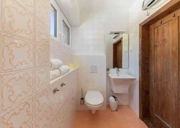 Dolodge Homestead & Camper Parking Kolpa River Canyon Σπίτι διακοπών